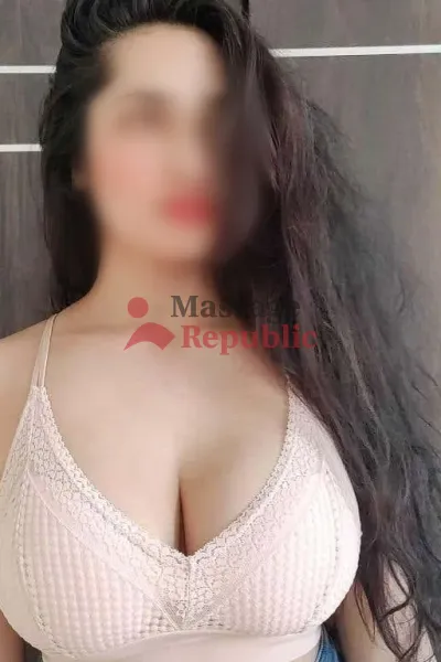 YOUNG✔️ Call Girls in Sector 40 (Gurgaon) ✨96437*27424✔️ Female Escorts Service in Delhi NCR
